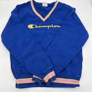 Champion x Urban Outfitters Exclusive Women's Blue and Navy Sweatshirt